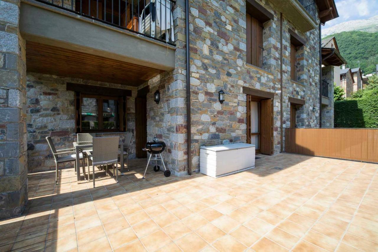 Mincholet, Bajo Con Gran Terraza Daire Villanova Dış mekan fotoğraf